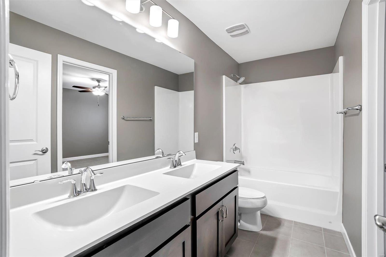 Wyndgate Village F #3 - Residential