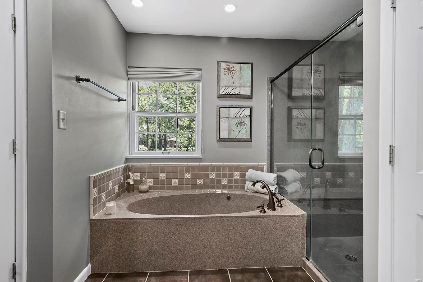 Frontenac - Residential