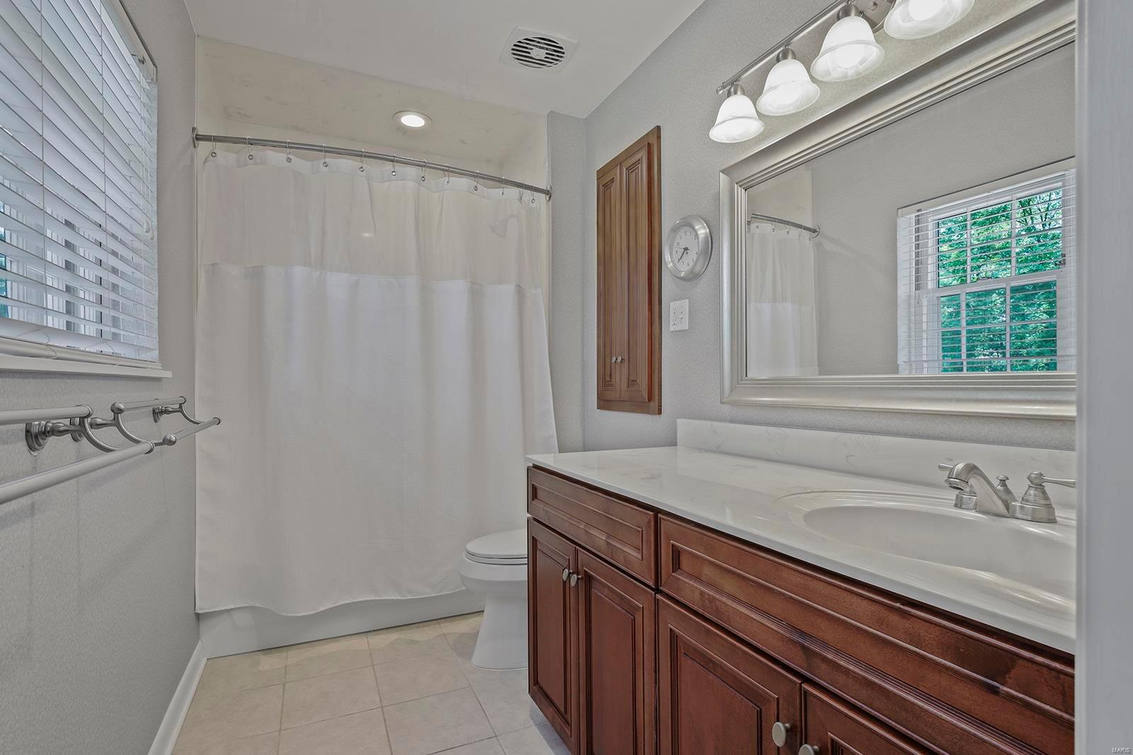 Frontenac - Residential