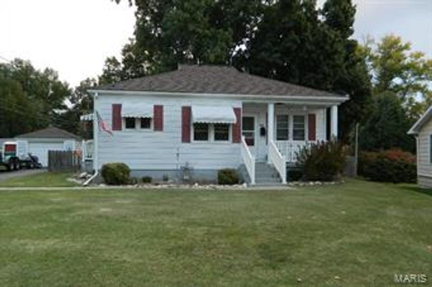 Motivated Seller! Buyers come take a look at this great move-in ready home! 3 bedrooms, 1 bathroom, ranch-style house with mostly finished basement. Updated tile flooring and hardwood floors throughout. Updated kitchen. All appliance stay. Newer vinyl windows. Updated electrical system. All of this plus a detached 1-car garage and a very spacious fenced-in backyard! This is ideal if you have children or pets.