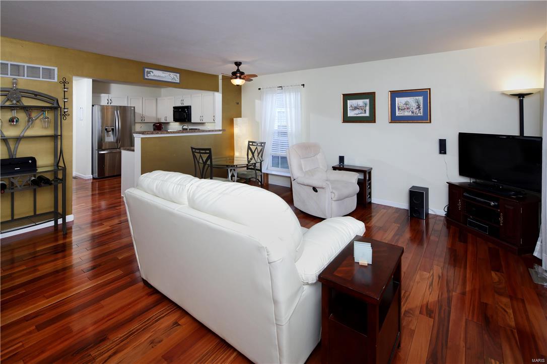 Countryshire #9 - Residential