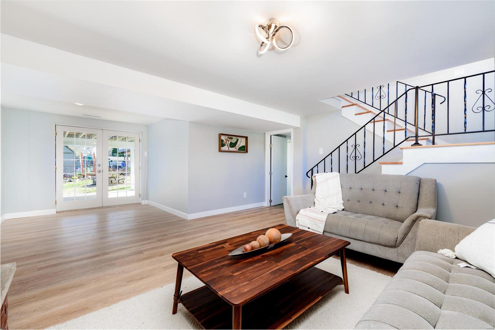 Twin Sisters - Residential