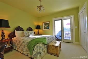 Dux Landing - Residential