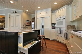 Dux Landing - Residential