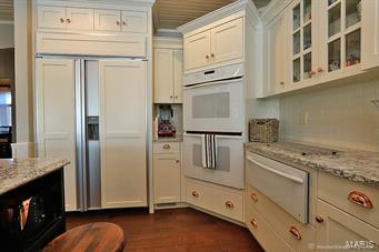 Dux Landing - Residential