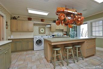 Dux Landing - Residential