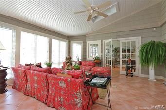 Dux Landing - Residential