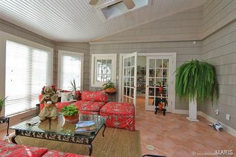 Dux Landing - Residential