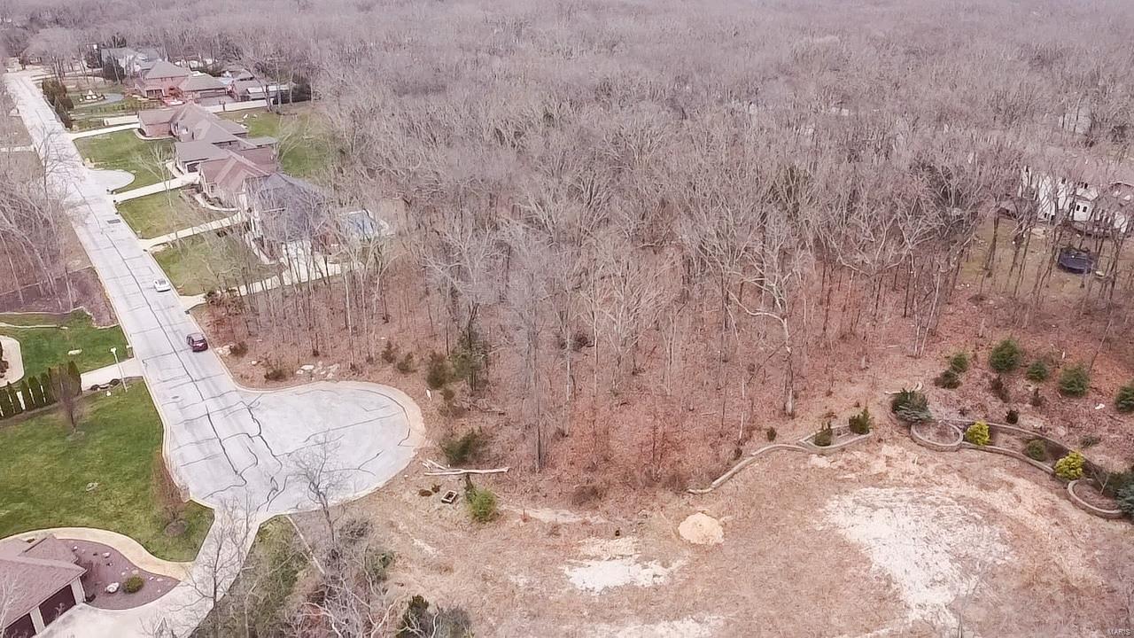 LOT 6 LA CHATAEU PL - Land