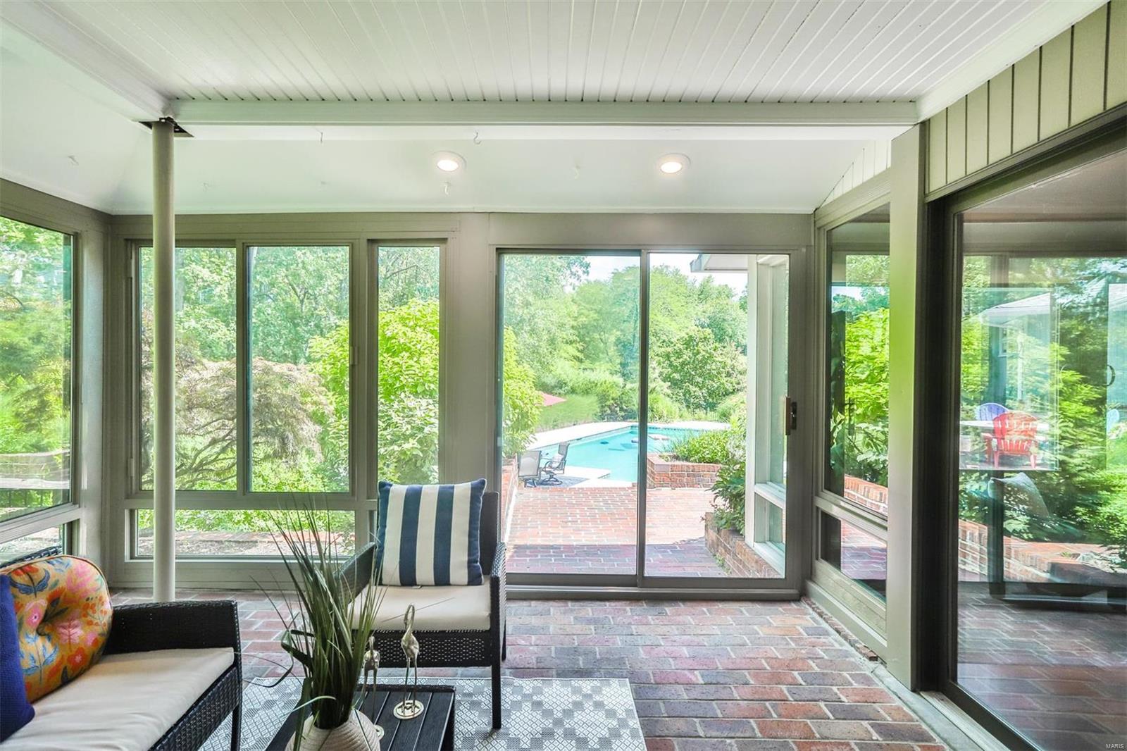 Oak Park Estates 2 - Residential