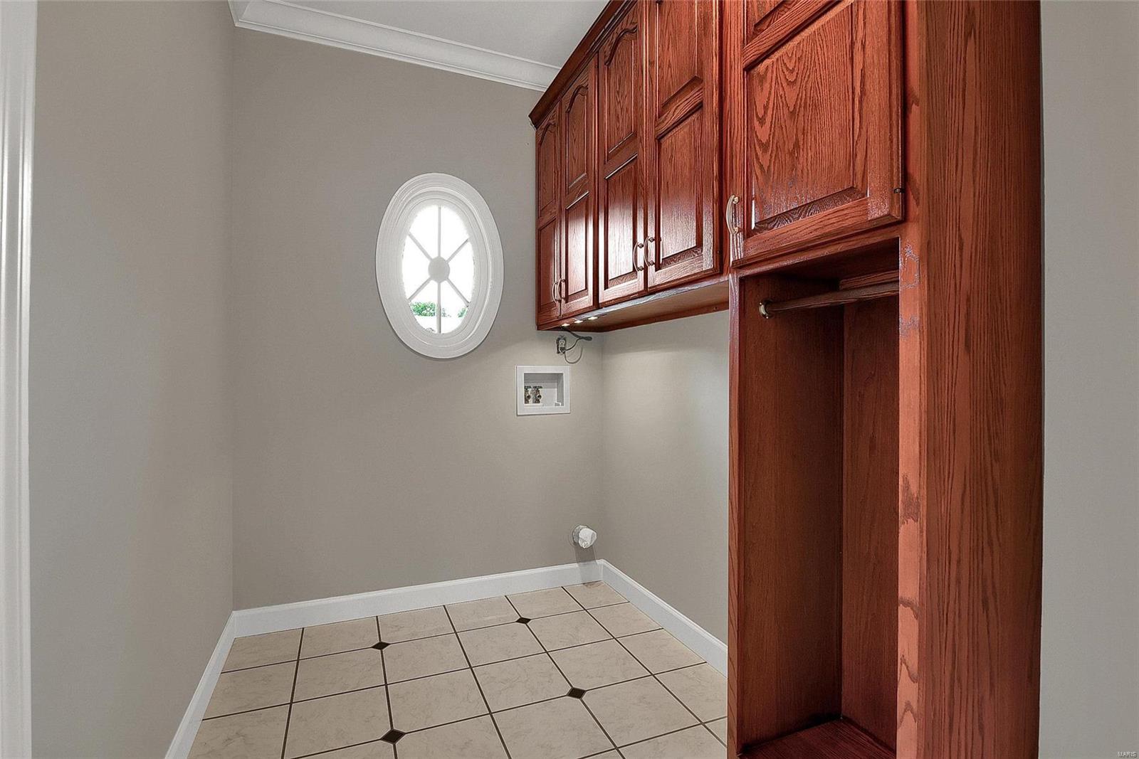 Oaks On Kiefer Creek The - Residential