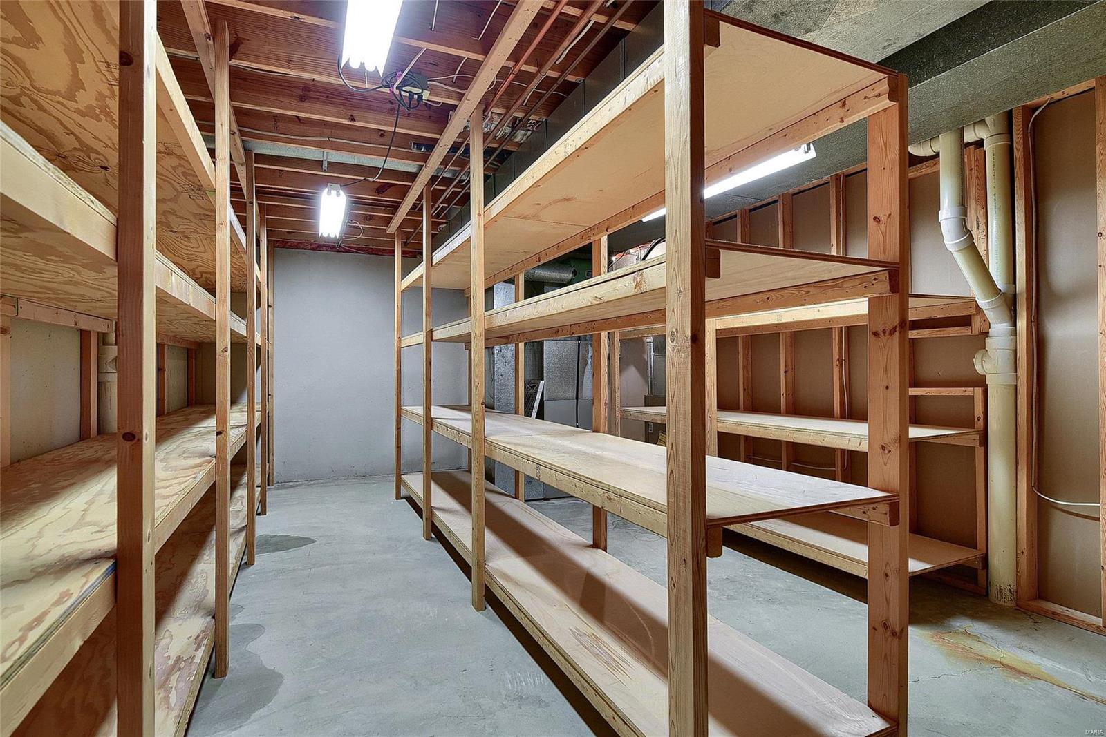 Oaks On Kiefer Creek The - Residential