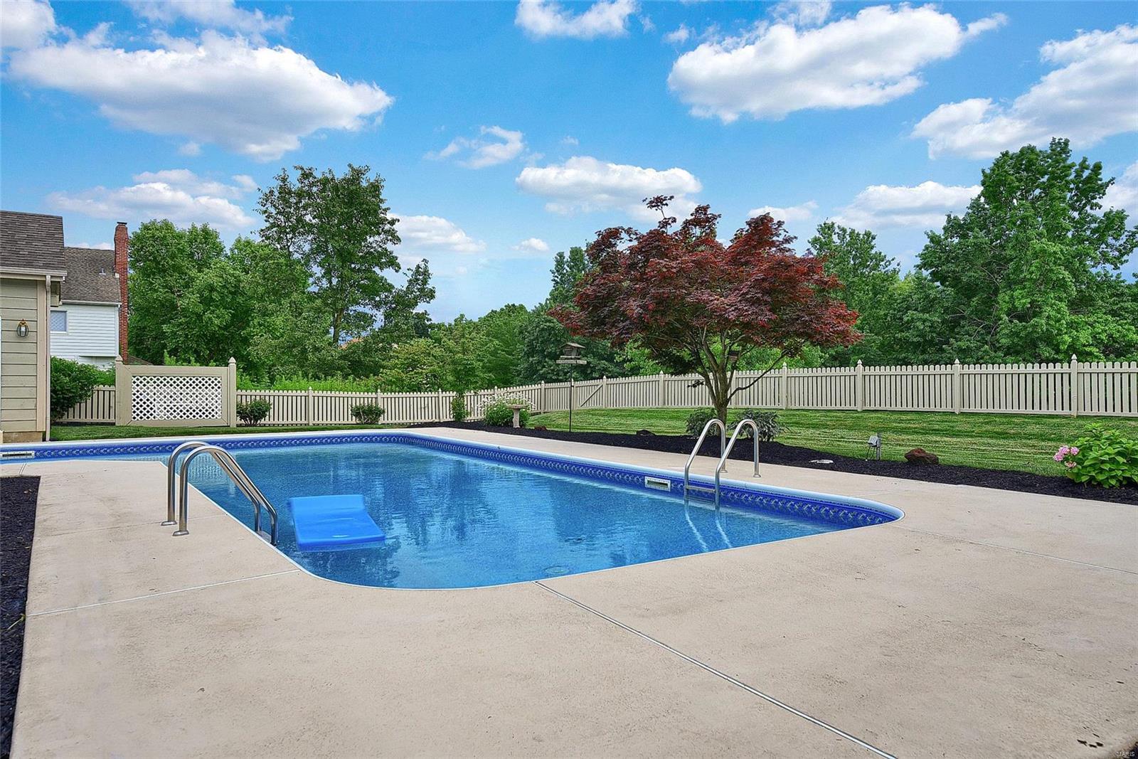 Oaks On Kiefer Creek The - Residential