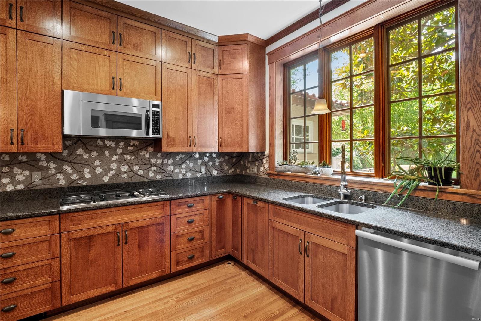 Oak Terrace - Residential