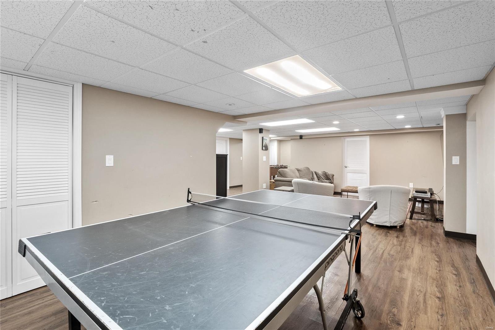 Oak Terrace - Residential