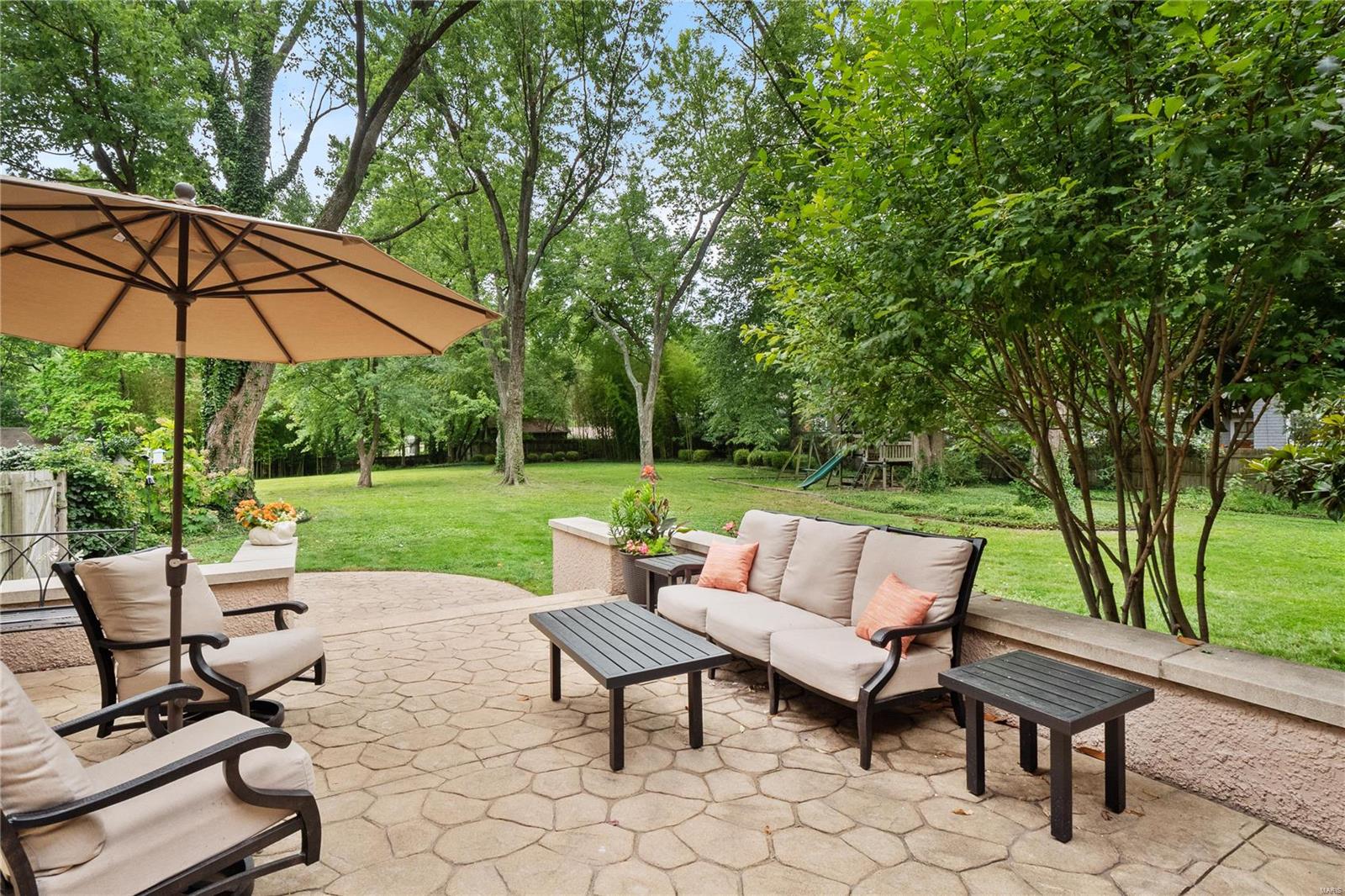 Oak Terrace - Residential