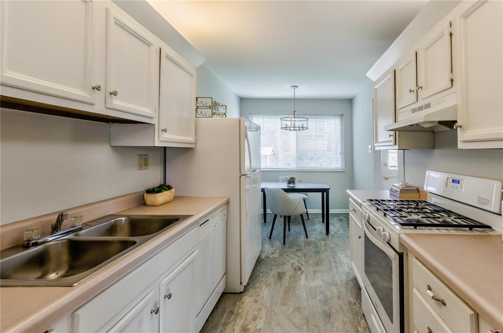 Wilson Square Amd - Residential