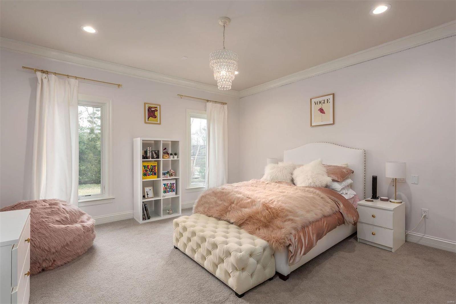 Enclave Bellerive Seven - Residential