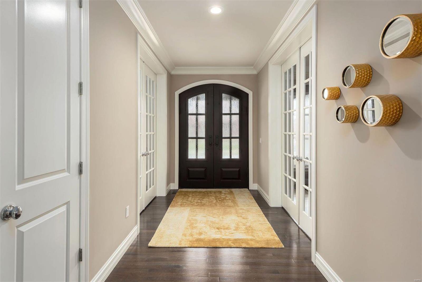 Enclave Bellerive Seven - Residential