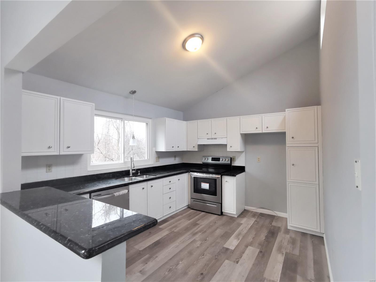 Jamestowne Two - Residential