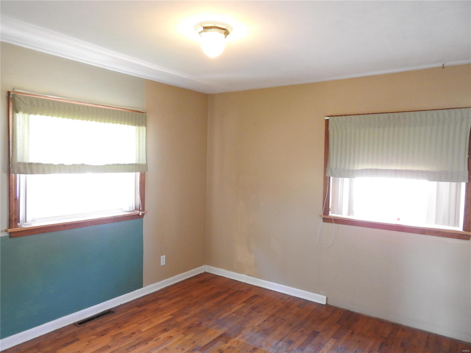 Lynna Heights - Residential