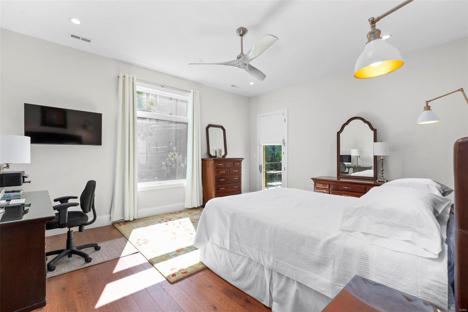 The Pearl - Residential