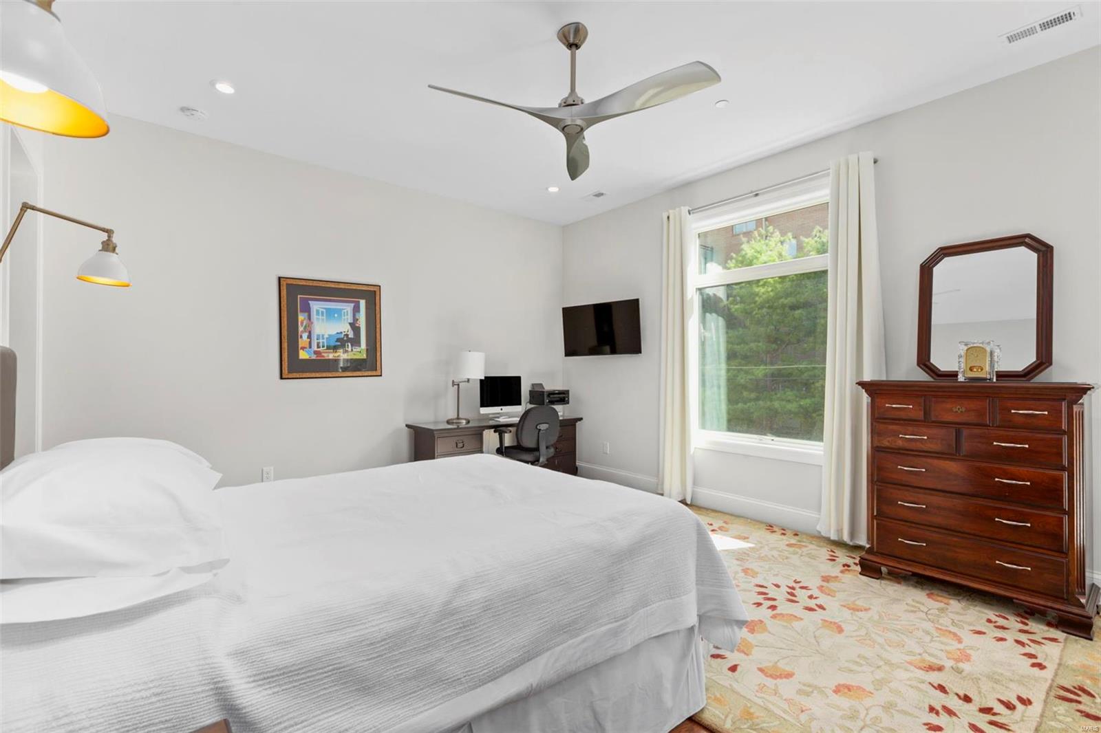 The Pearl - Residential