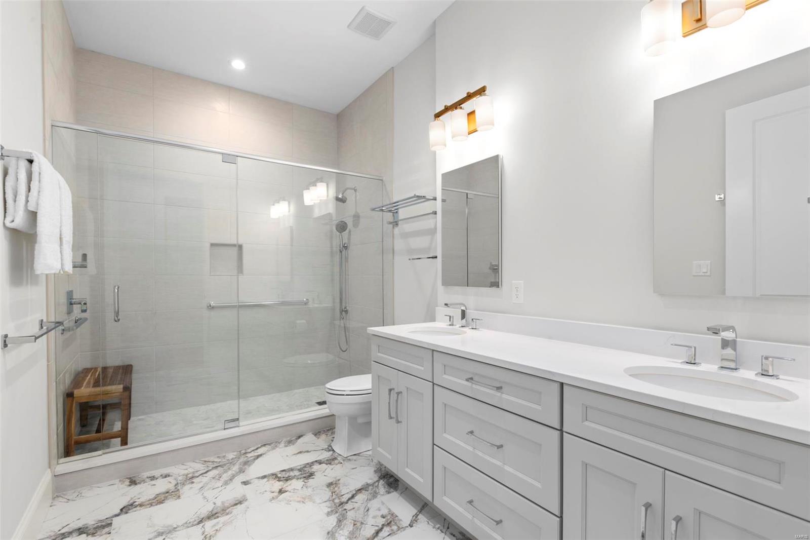 The Pearl - Residential