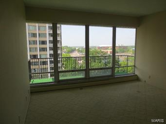 Park Tower Condo - Residential