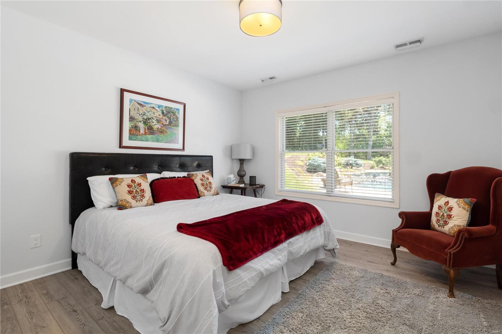 Pine Creek - Residential