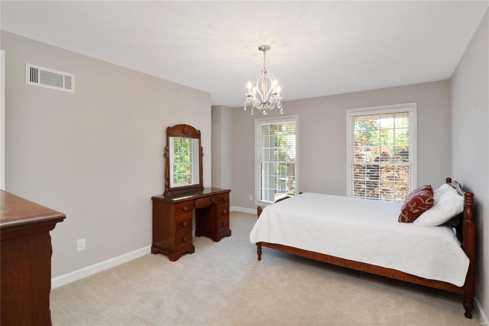 Pine Creek - Residential