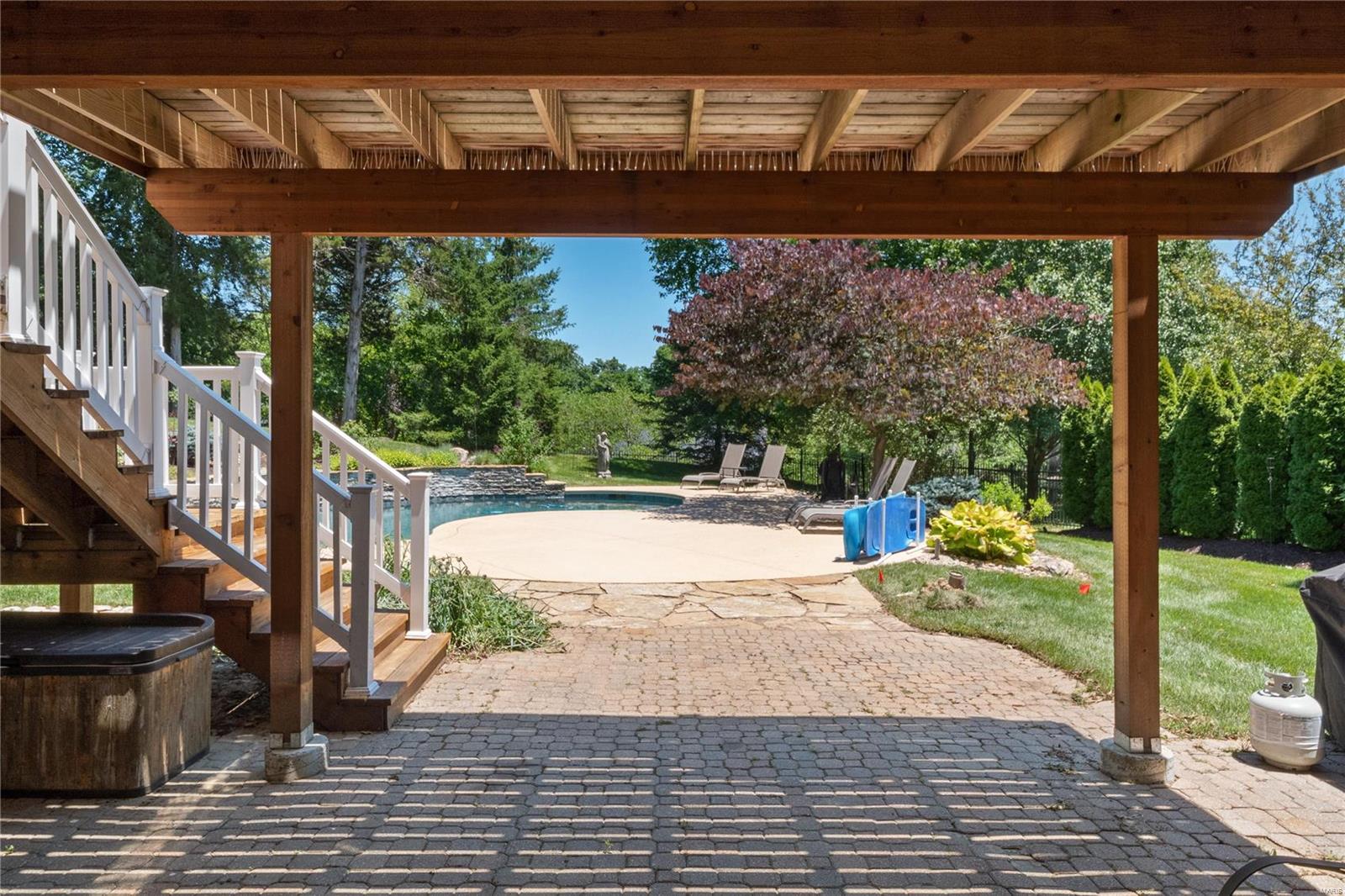 Pine Creek - Residential