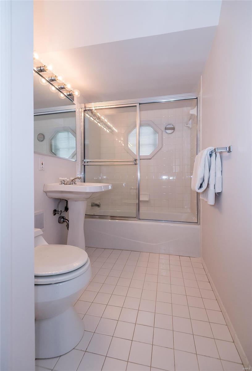 Lake Forest - Residential