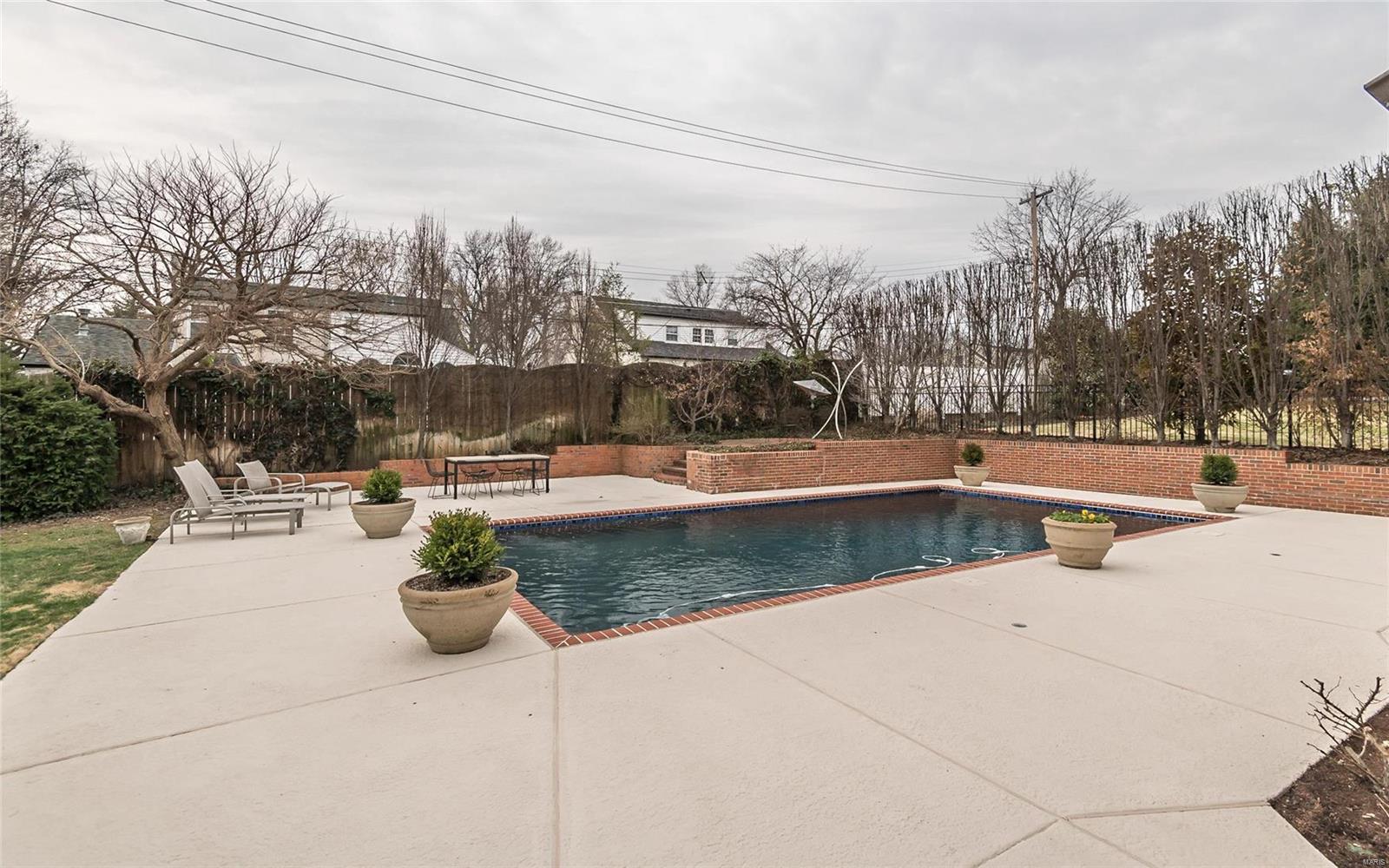 Lake Forest - Residential