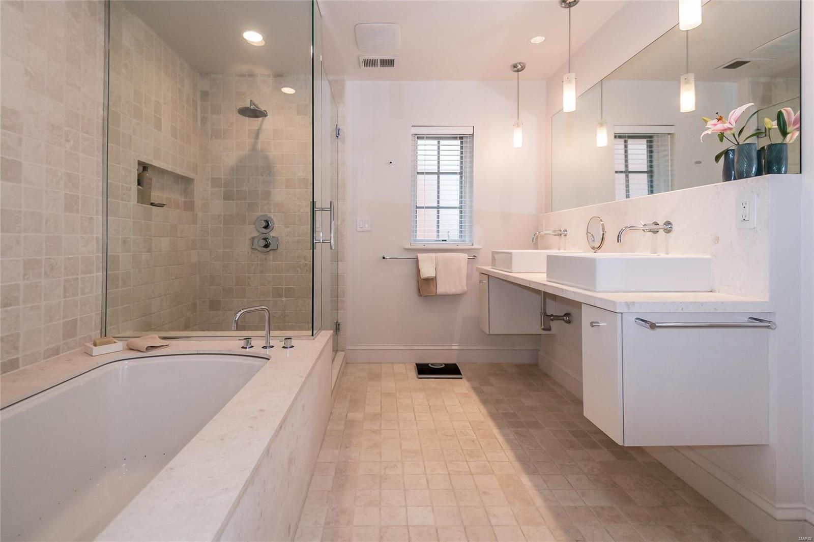 Lake Forest - Residential