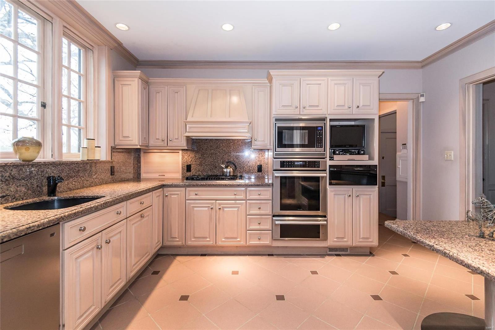 Lake Forest - Residential