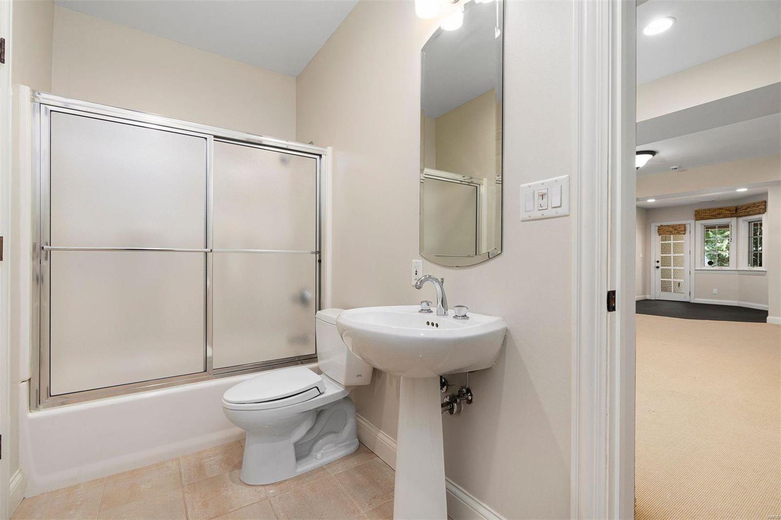 Clayton Gardens - Residential