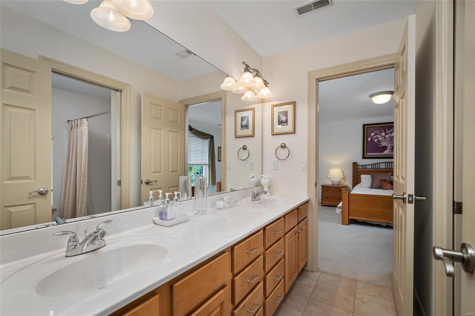 Enclave At Sunnybrooke - Residential