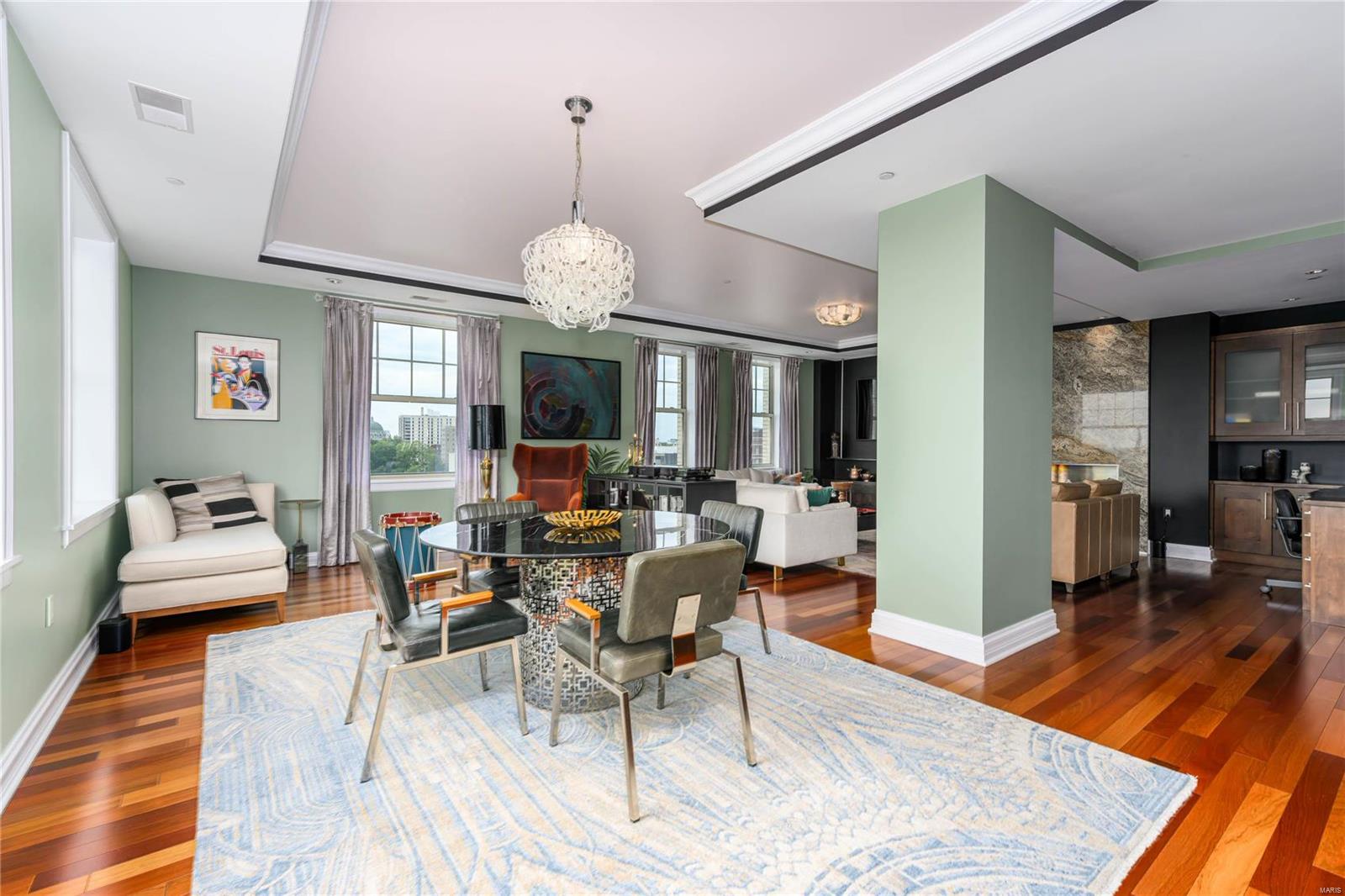 Park Plaza Residential Condo - Residential