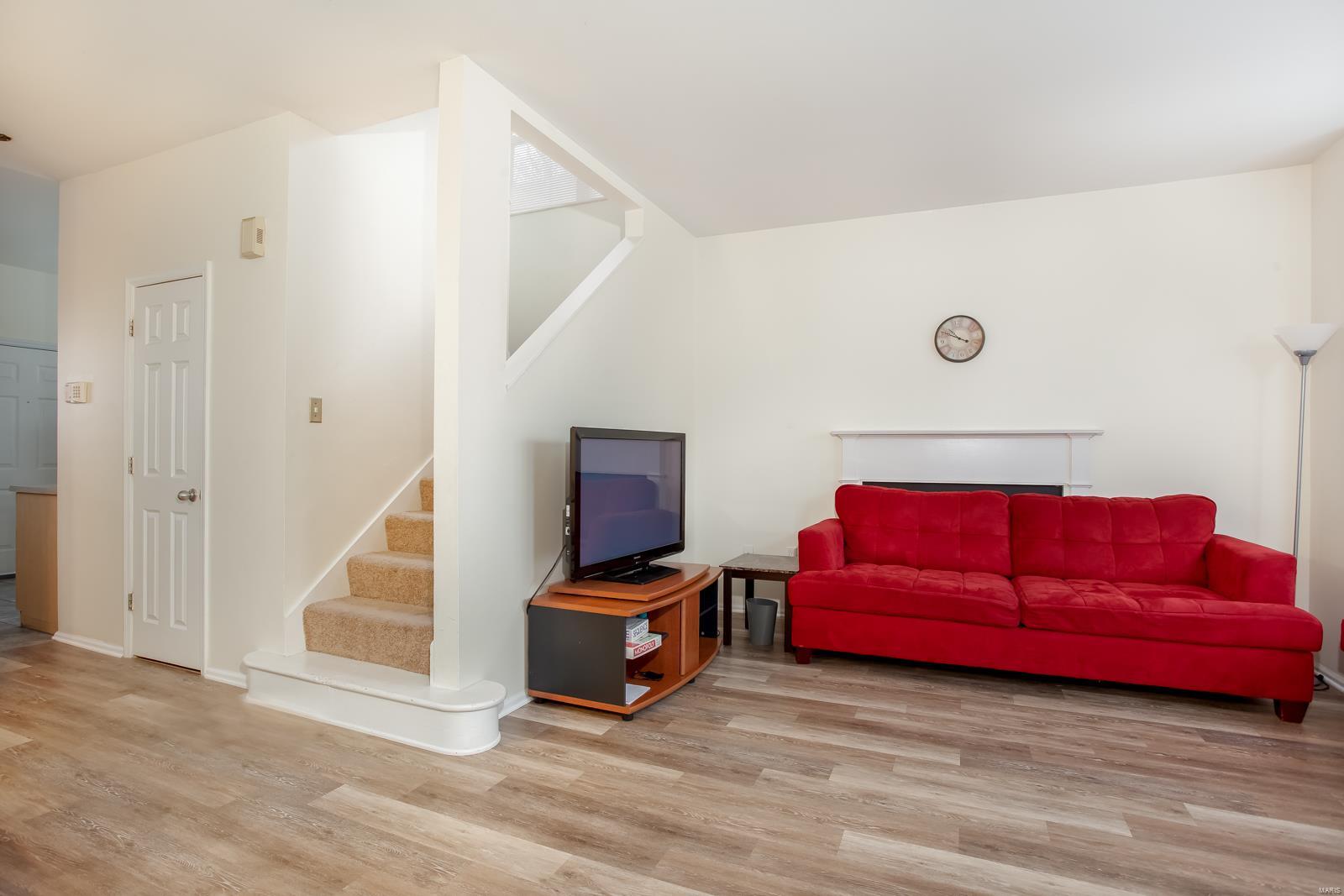 Westminster Twnhms - Residential