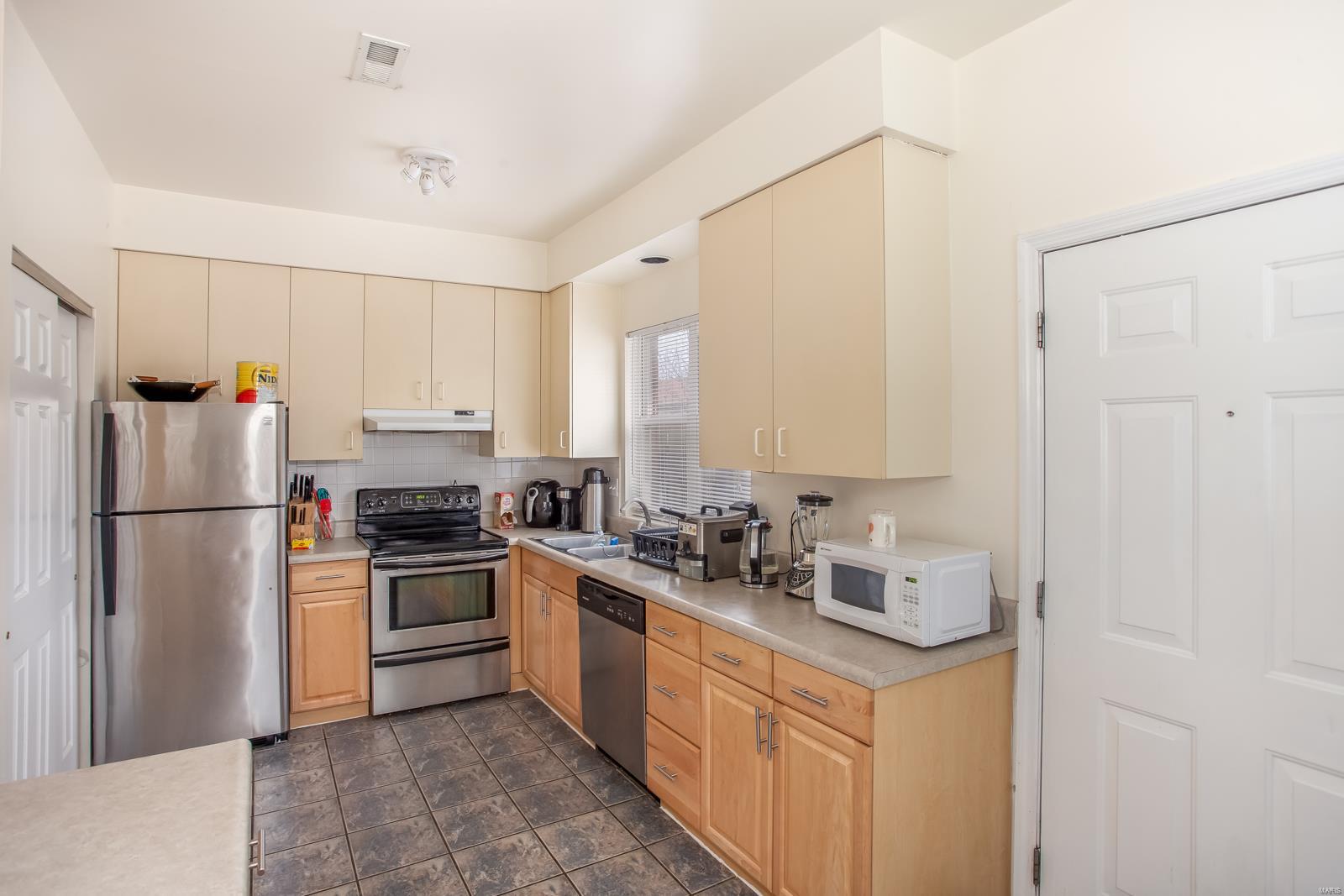 Westminster Twnhms - Residential