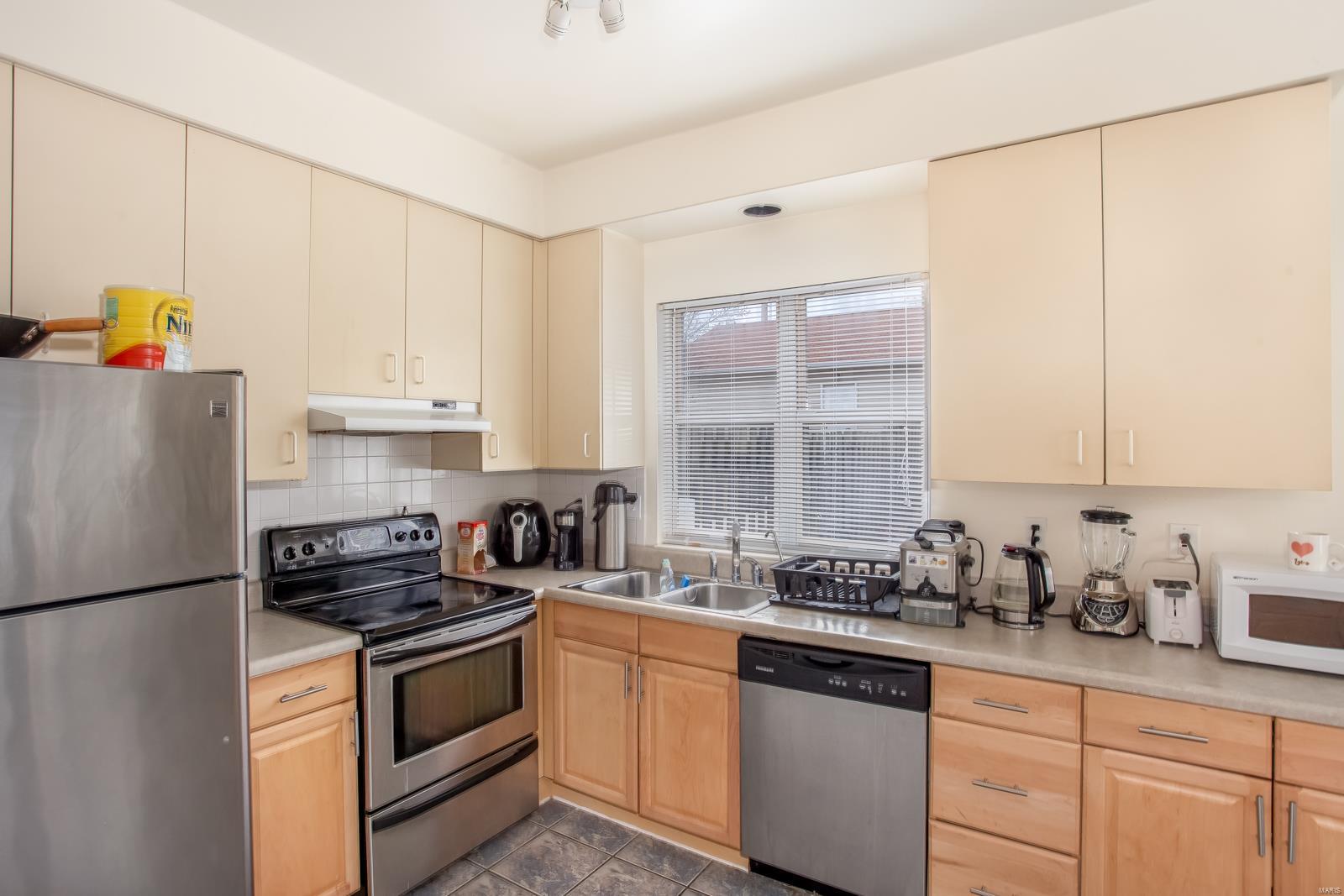 Westminster Twnhms - Residential