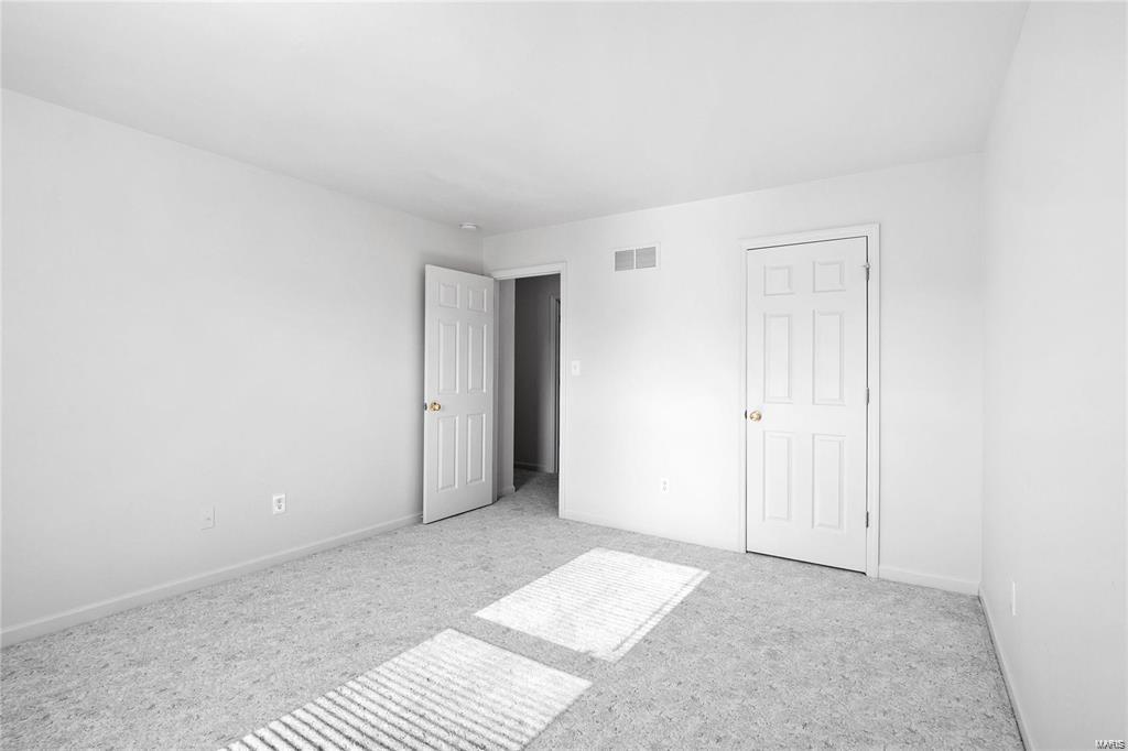 St Louis, Missouri 63146, United States, 4 Bedrooms Bedrooms, ,3 BathroomsBathrooms,Residential,Pending,19533