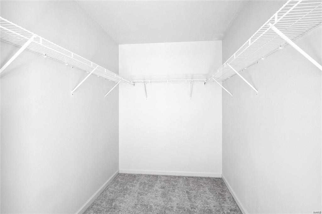 St Louis, Missouri 63146, United States, 4 Bedrooms Bedrooms, ,3 BathroomsBathrooms,Residential,Pending,19533