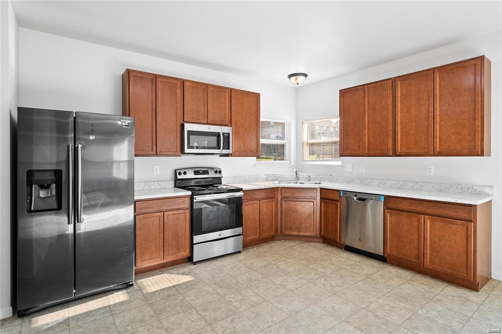 St Louis, Missouri 63146, United States, 4 Bedrooms Bedrooms, ,3 BathroomsBathrooms,Residential,Pending,19533