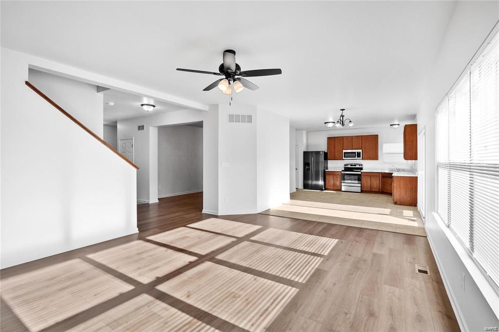 St Louis, Missouri 63146, United States, 4 Bedrooms Bedrooms, ,3 BathroomsBathrooms,Residential,Pending,19533