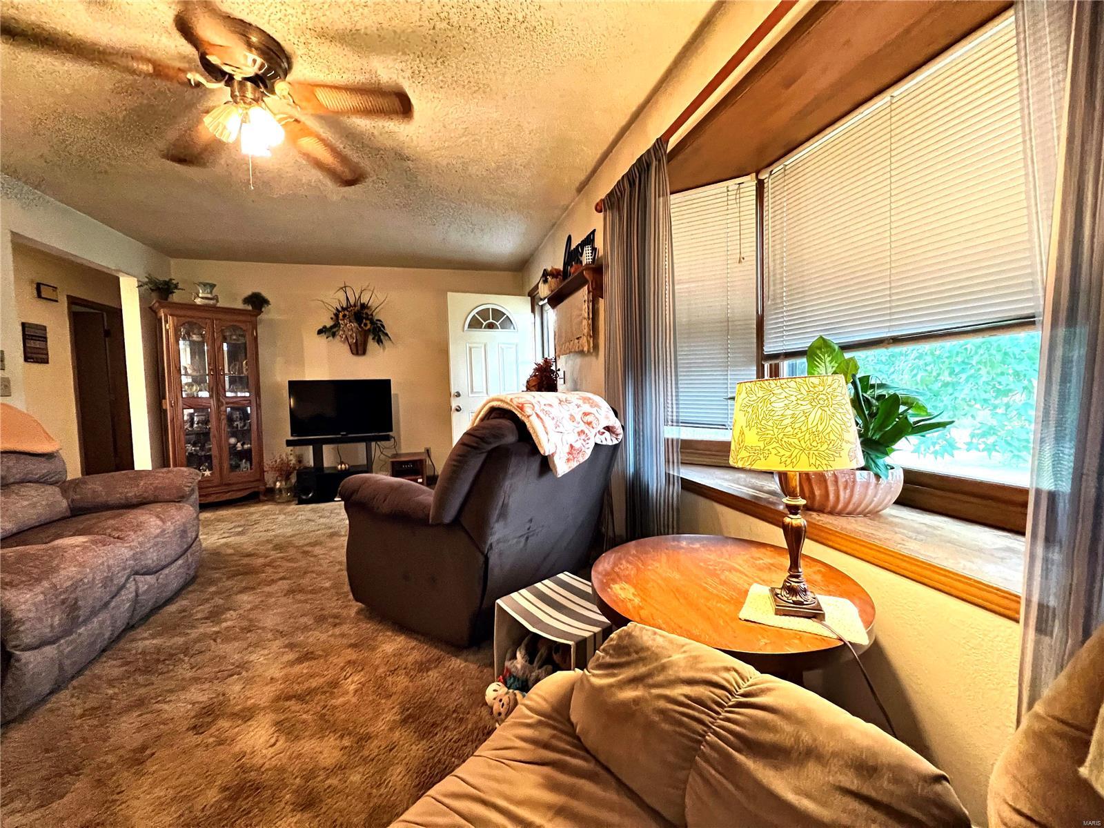 Quails Run Estate - Residential