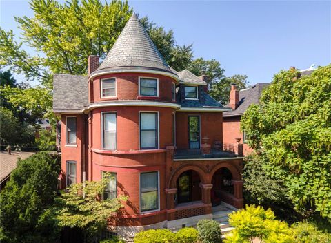 3630 Flad Avenue St Louis MO 63110