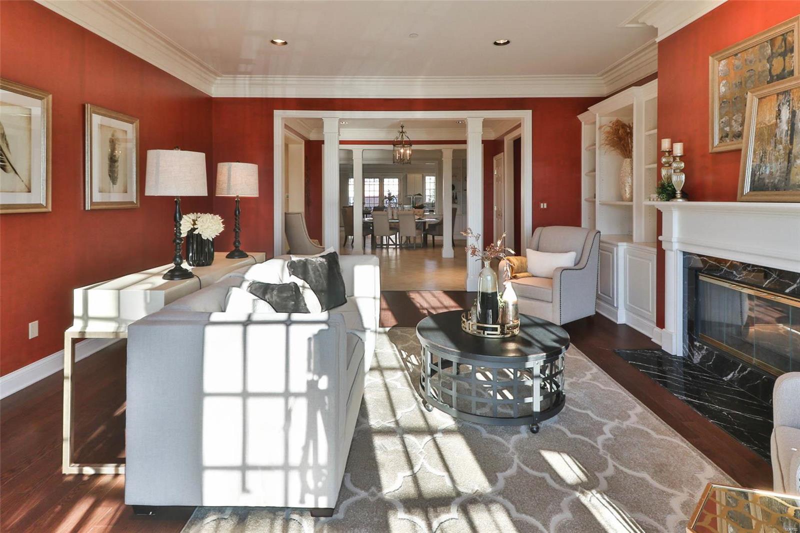 Shaw Place Condo - Residential