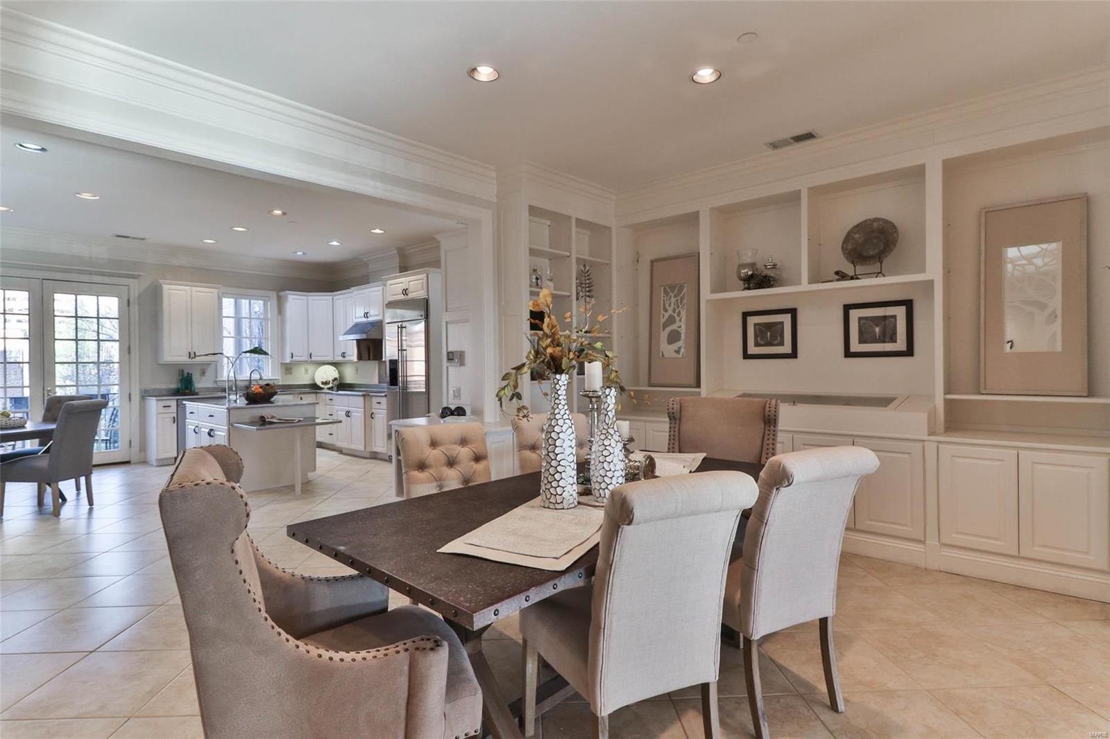 Shaw Place Condo - Residential